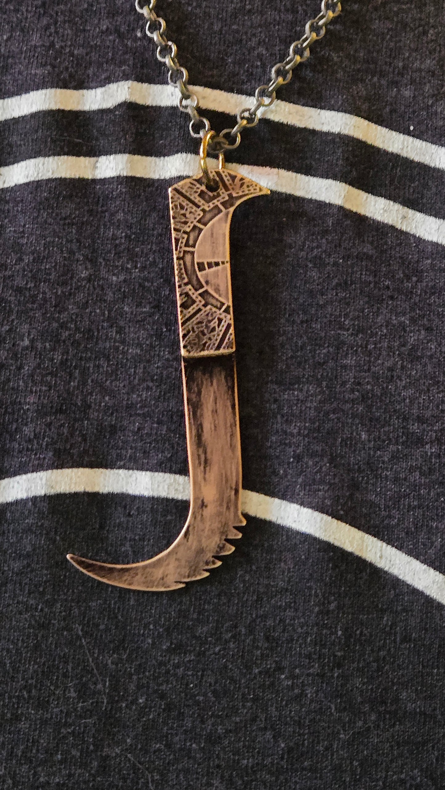 Aged Brass Pinhead Blade Pendant – Double-Sided